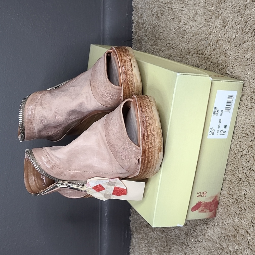 A.S. 98 Naylor wedge  color Mauve/grunge  size eu36